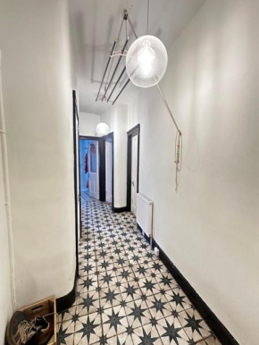 Cosey and vibrant flat in Leith, Edinburgh